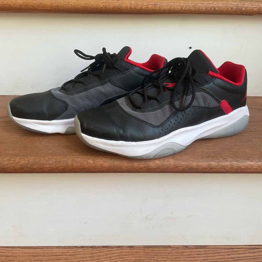 Nike Black and Red Athletic Shoes